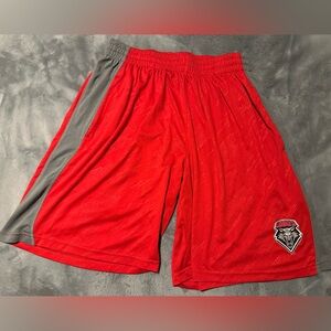 University of New Mexico Lobos Men’s large shorts